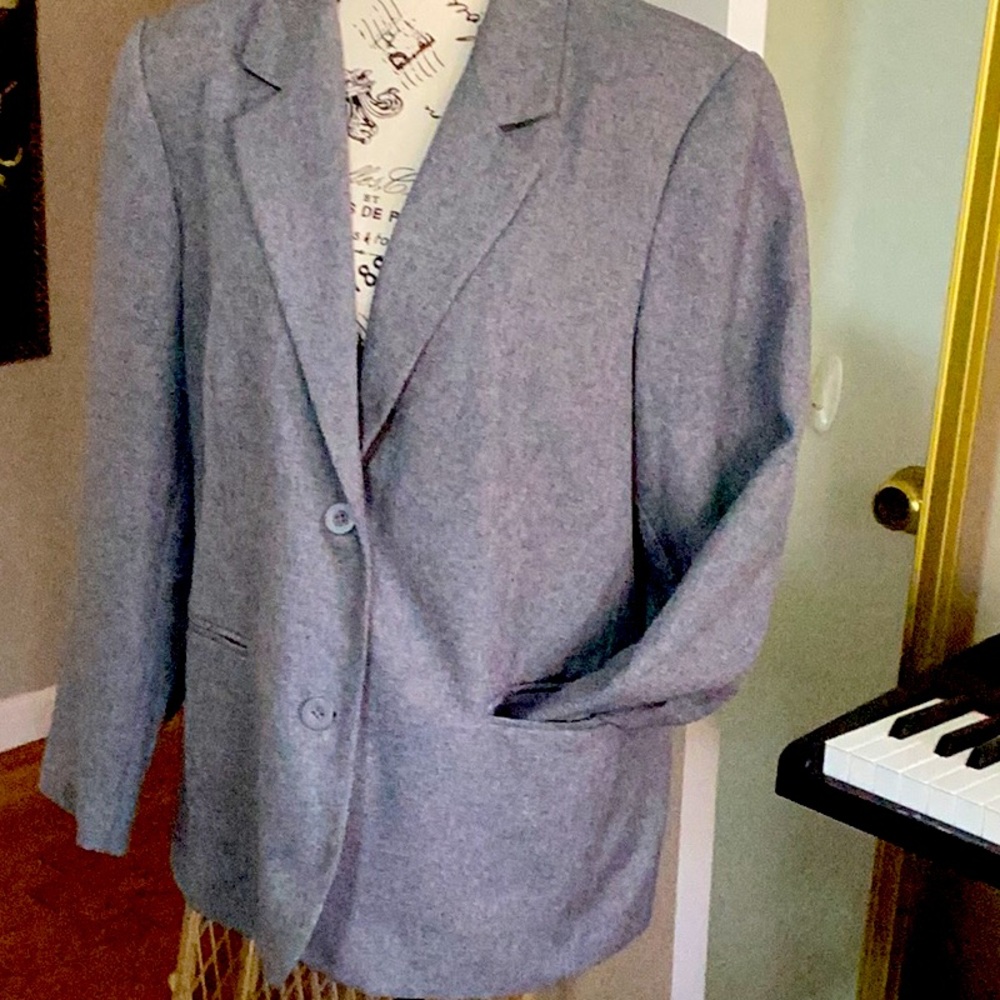 Women’s Gray Blazer
